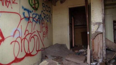 April Fools 2013 - Mess-on-Dundas37.jpg