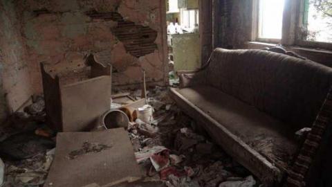 April Fools 2013 - Mess-on-Dundas28.jpg