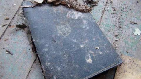 April Fools 2013 - Mess-on-Dundas29.jpg