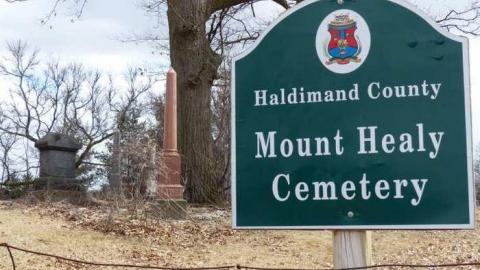 Mount Healy Cemetery photo 3