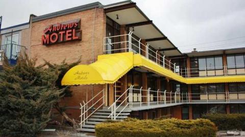 Andrew's In The Spring - Andrews-Motel37.jpg