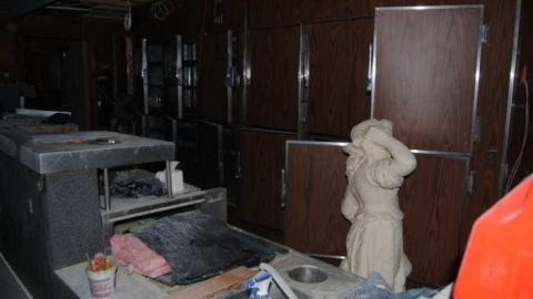 Interiors April 3 2013 - DSC_0481.jpg