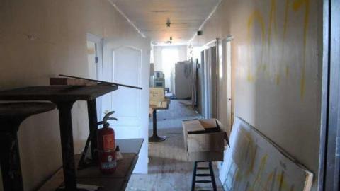 Interiors April 3 2013 - DSC_0453.jpg