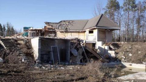 Sad News - Caledon-Credit-Estate13.jpg