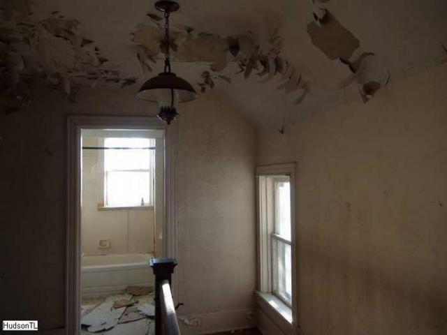 April 2013 - DSC01890.jpg