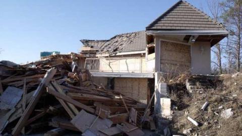 Sad News - Caledon-Credit-Estate35.jpg