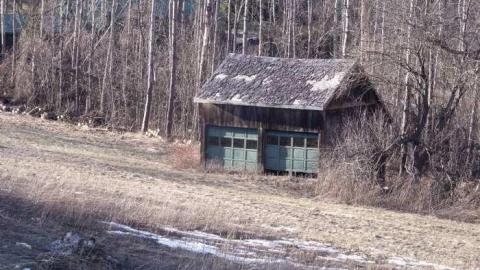 Sad News - Caledon-Credit-Estate25.jpg