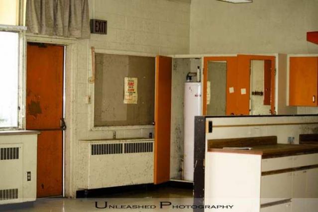 Sir MacKenzie Bowell photo 3