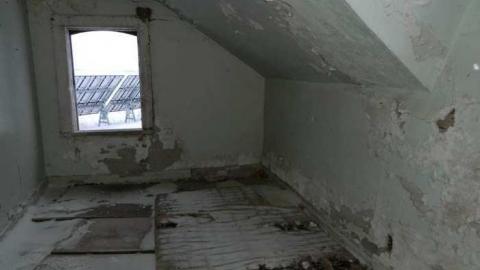 March 2013 - Sideroad-25-Farmhouse43.jpg