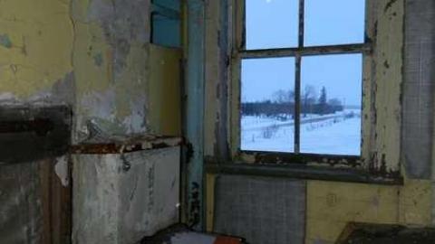 March 2013 - Sideroad-25-Farmhouse49.jpg