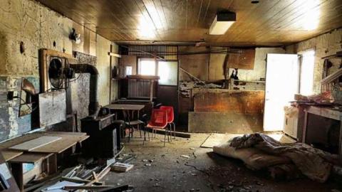 Expecto Petroleum - 15.jpg