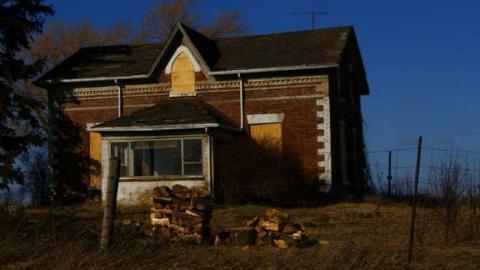 Watching Airplanes - Caledon, Ontario