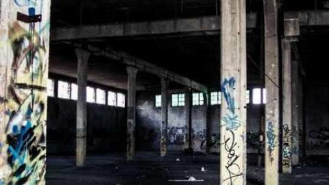 April 2013 - Holmes-Foundry180.jpg