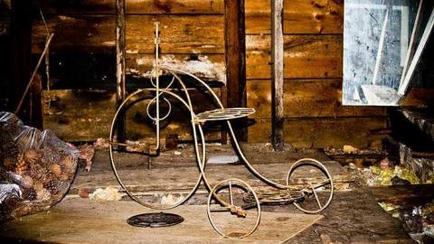 Lovely House - Airport-Parkway20.jpg