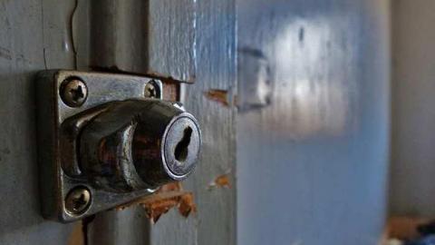 April 8, 2013 - P1010617e.jpg