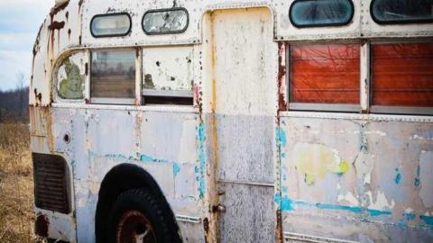 Bus - 3534-Kennedy-Rd.14.jpg