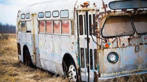 Bus - 3534-Kennedy-Rd.16.jpg