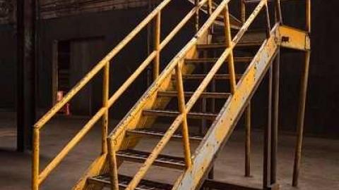 June 2010 - Consumers-Glass16.jpg