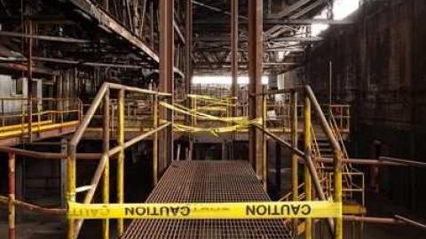 June 2010 - Consumers-Glass1.jpg