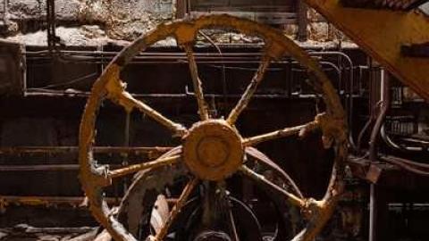 June 2010 - Consumers-Glass36.jpg