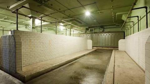 June 2010 - Consumers-Glass53.jpg