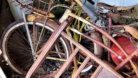 Chippawa Wasting - Kingsbridge-Waiting--Wasting5.jpg