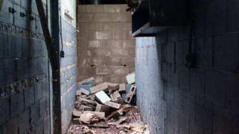 April 15 2013 - 401-Truck-Stop-Courtice37.jpg