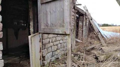 Horse Barn - Old-Howell-horse-barn23.jpg