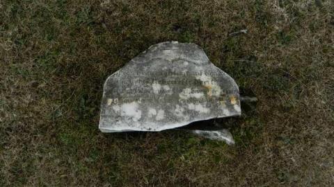 St. Jacobs "Gods Acre" - Lutheran-Pioneer-Cemetery15.jpg