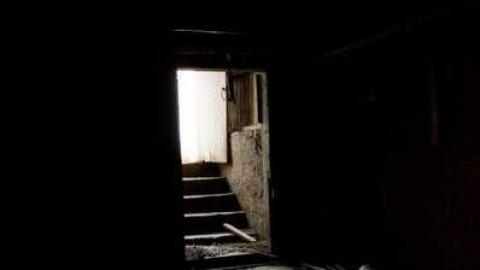 April 15 2013 - 2013 April_2677D16.jpg