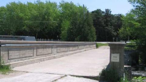 Gallery - Sauble-Falls-(ghost-town)11.jpg