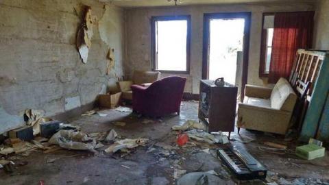 House April 18,2013 - Animal-House5.jpg