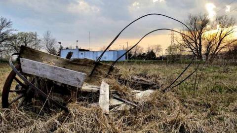 dot dot dot - 02 - IMG_0630O.jpg