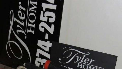 dot dot dot - 06 - IMG_0641bO.jpg