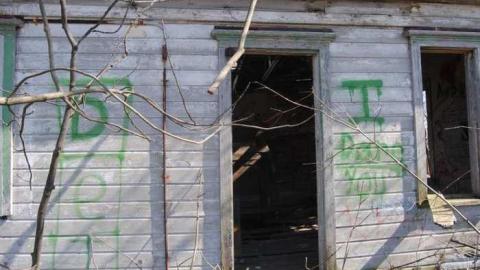 April 21 2013 - The-Dare-House15.jpg