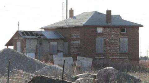 Crawforth House - Whitby, Ontario