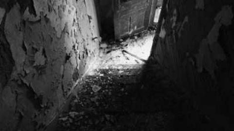 April 2013 - Sideroad-25-Farmhouse94.jpg