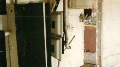 The Mustang Drive In - The-Mustang-Drive-In-Theater16.jpg