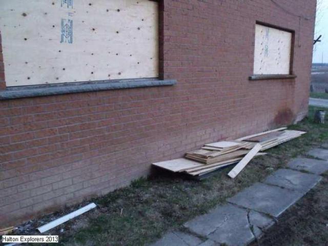 Brown Bungalow photo 4