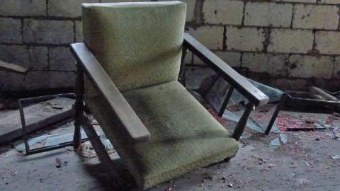 Rainy day in port colborne - Fraser-st-store-front11.jpg