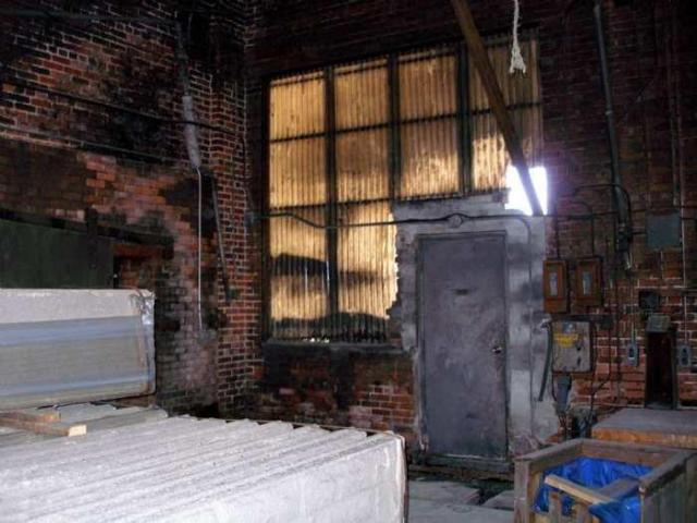 Canadian Foundry photo 2