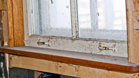 Granny Cocks - Granny-Cocks-House89.jpg