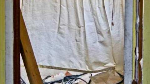 Granny Cocks - Granny-Cocks-House27.jpg