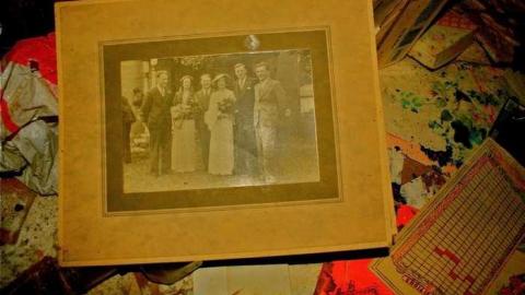 Buried Alive? - IMG_0640.jpg