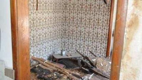 Apr 2013 visit - Devon-Township-House-227.jpg