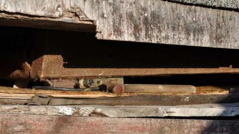 Falling Foundation House photo 3