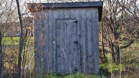 Falling Foundation House - Falling-Foundation-House4.jpg