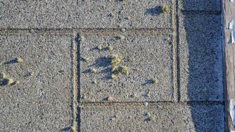 Falling Foundation House photo 4