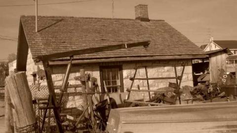 Canada's Smallest Jailhouse photo 2