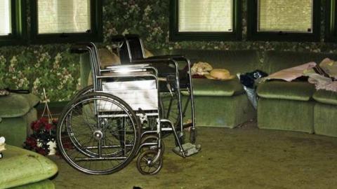 A Mystery - Abandoned-Cat-Lady-House247.jpg